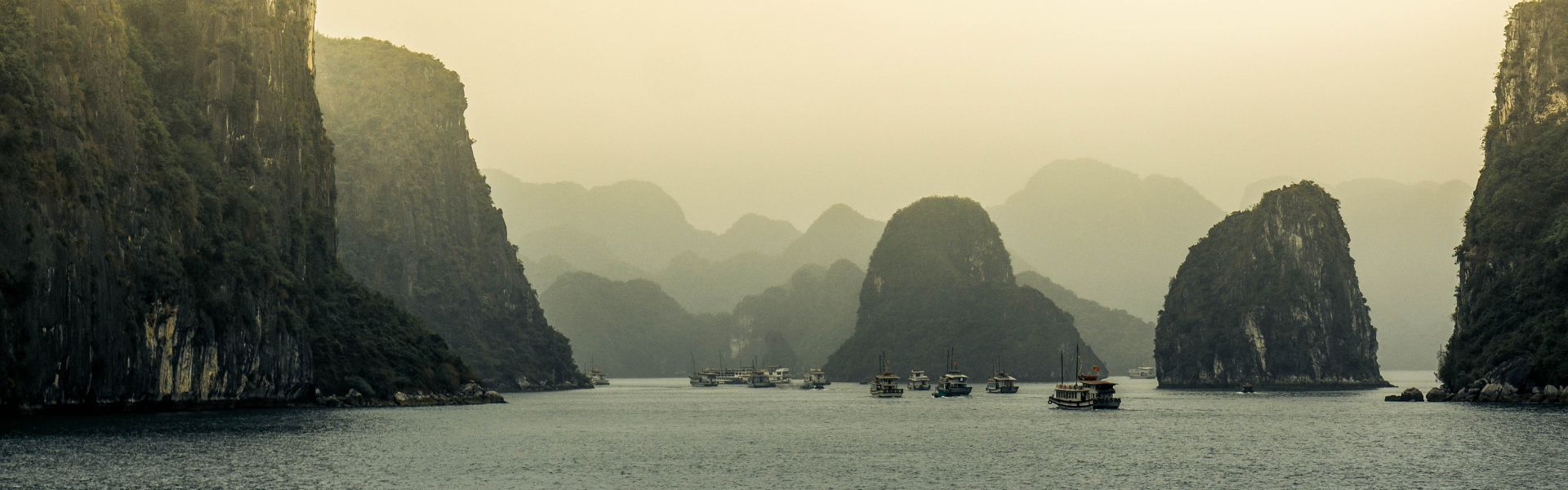 Halong Bucht: Sehenswürdigkeiten und Aktivitäten | Vietnam Reisen