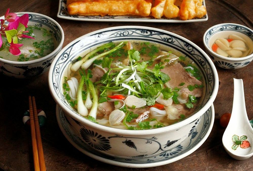 Phở: Die Vielfalt Vietnams in einer Schüssel