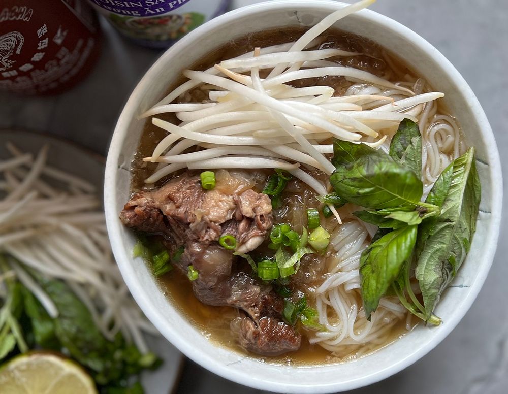 Oxtail Pho – vietnamesische Phở mit Ochsenschwanz