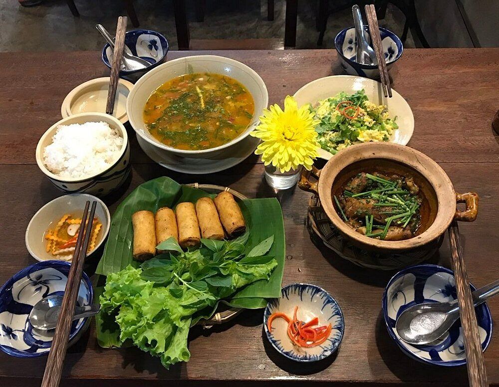 Vietnamesische Hausmannskost im Nhà Tú in Ho-Chi-Minh-Stadt