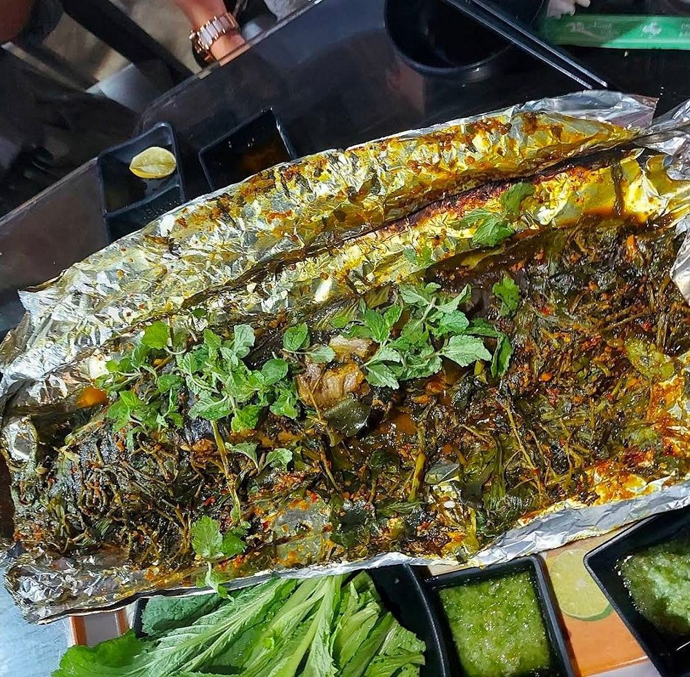 Gegrillter Fisch im Quán Xanh in Hoi An.