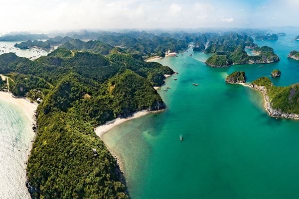  Insel Cat Ba - 15 Paradiesinseln Vietnams solltest Du mindesten ein Mal entdecken