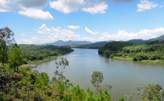 Huong Fluss, Hue