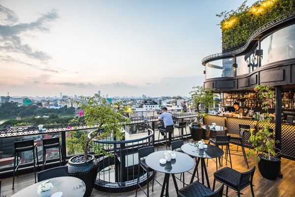 Diamond Sky Bar in Hanois Altstadt
